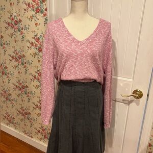 J Crew Pink V-Neck Sweater Size M